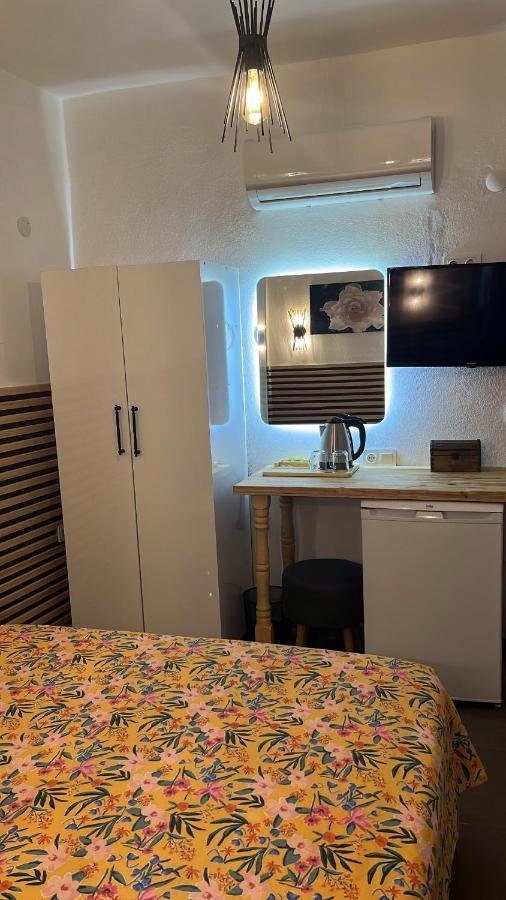 Cakir Butik Otel เซสเม ภายนอก รูปภาพ